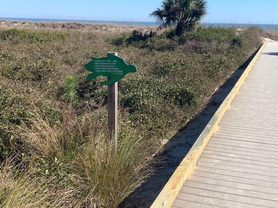 Feelin Tip'Sea-Oceanview Retreat Steps To Beach Hilton Head Island Eksteriør bilde