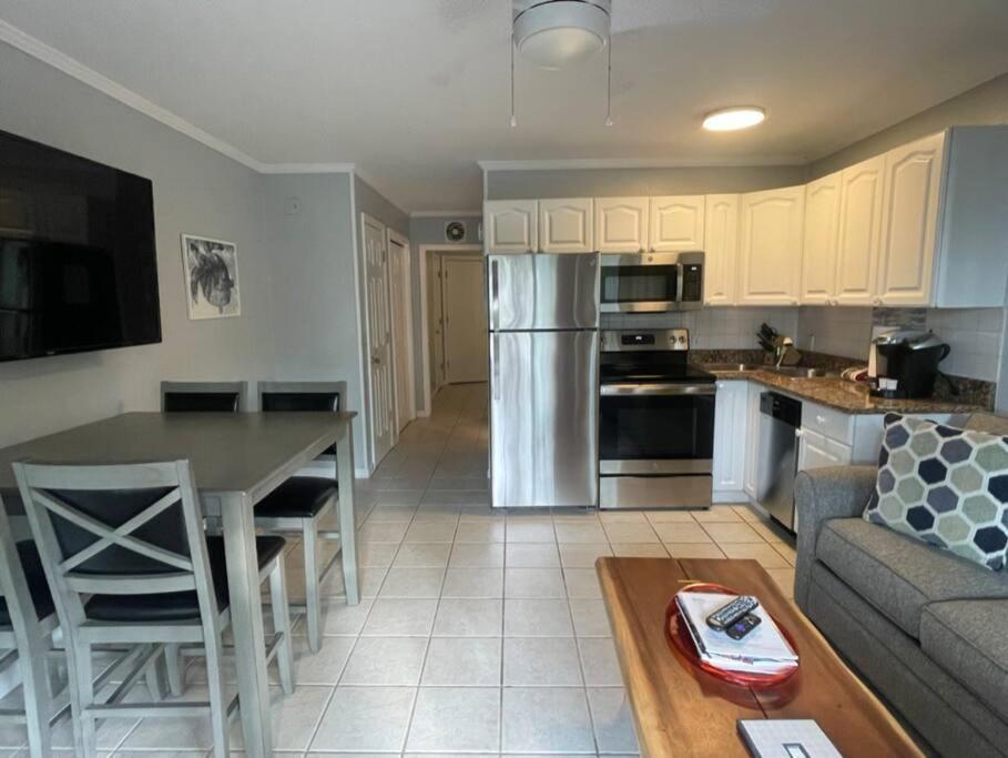 Feelin Tip'Sea-Oceanview Retreat Steps To Beach Hilton Head Island Eksteriør bilde