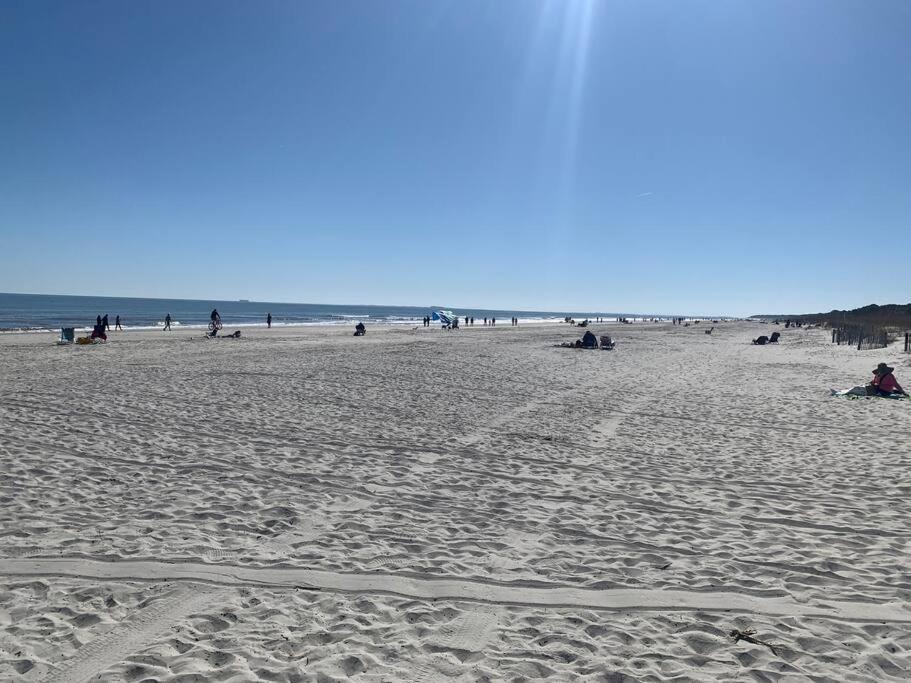 Feelin Tip'Sea-Oceanview Retreat Steps To Beach Hilton Head Island Eksteriør bilde